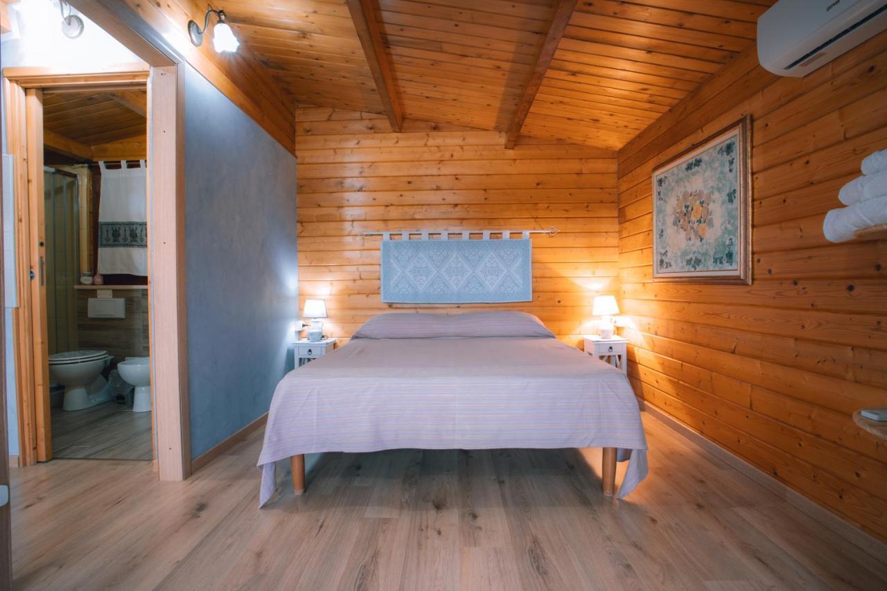 Chalet Sa Petra Ruja - Gadu E Tremene Siniscola Ngoại thất bức ảnh